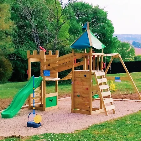 Holiday home 15 A 17 Personnes Avec Salle De Reunion *